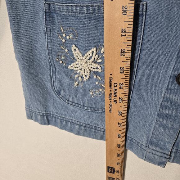 VTG Denim Jean Jacket Shacket Sz M Blue Silver Embroidery Pearls Pockets Boho - Picture 13 of 15